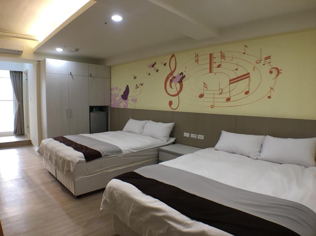 Music City Inn Kaohsiung Exterior foto