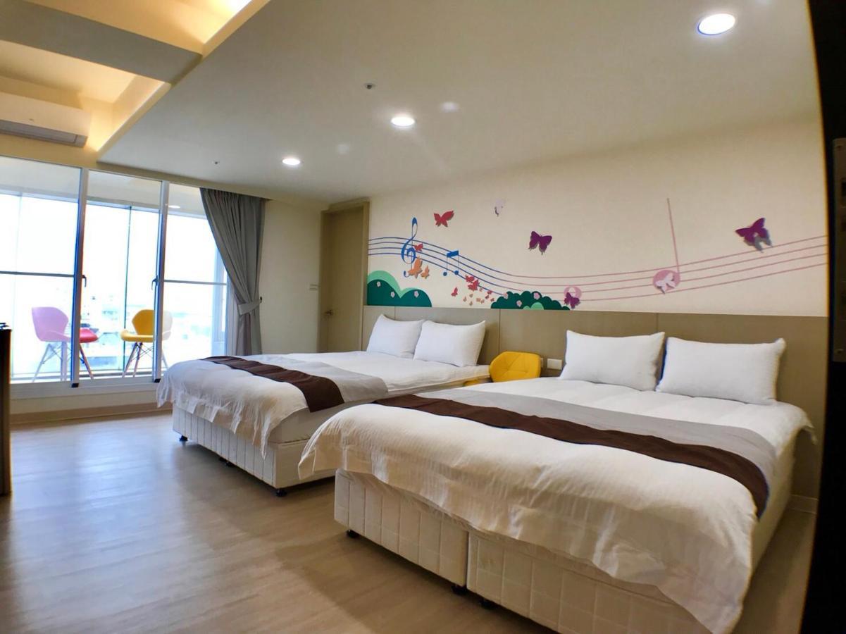 Music City Inn Kaohsiung Exterior foto