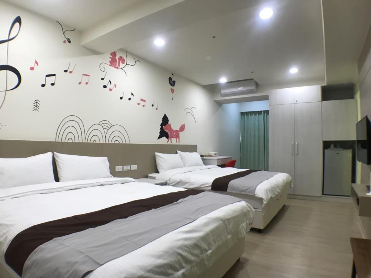 Music City Inn Kaohsiung Exterior foto