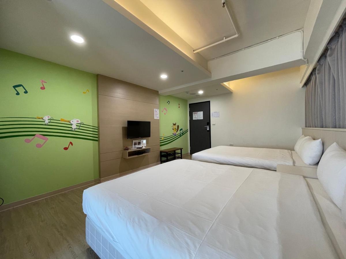 Music City Inn Kaohsiung Exterior foto