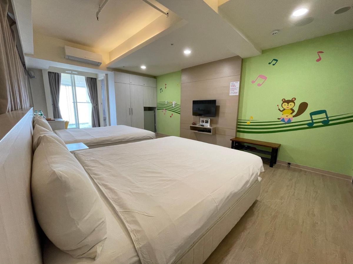 Music City Inn Kaohsiung Exterior foto