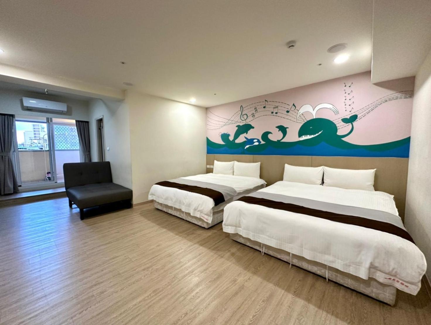 Music City Inn Kaohsiung Exterior foto