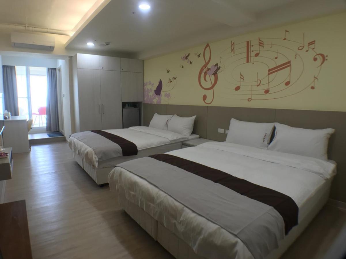 Music City Inn Kaohsiung Exterior foto